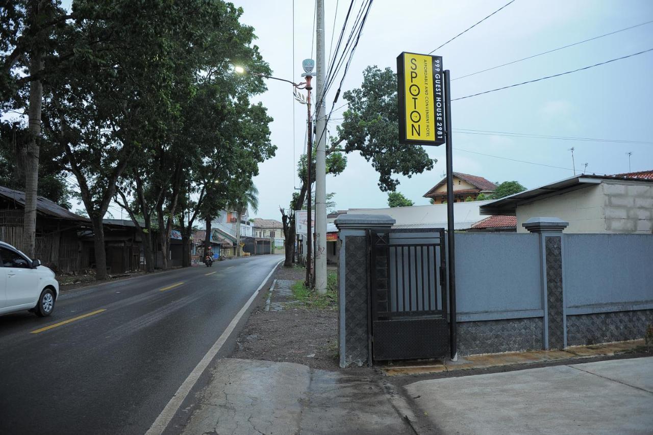 Spot On 2891 999 Guest House Sumedang Exterior photo